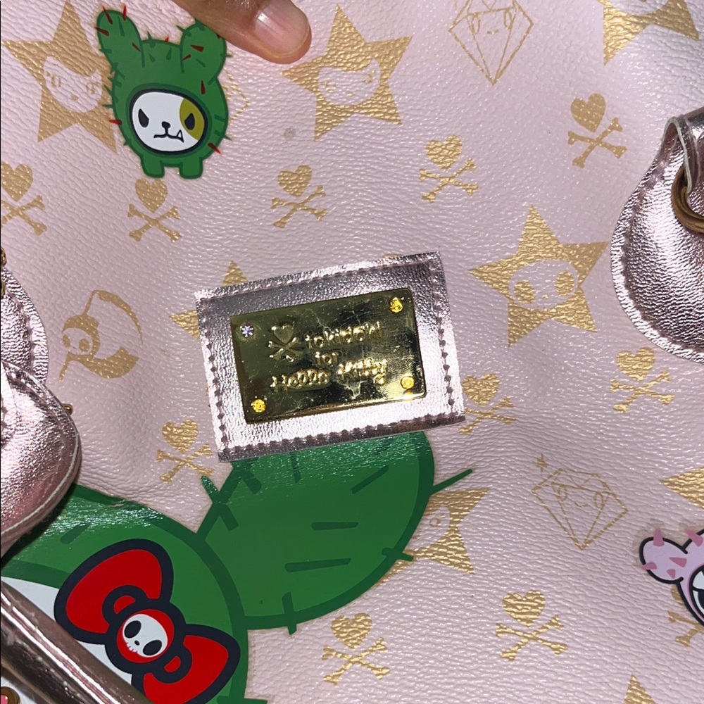 Hello Kitty x Tokidoki Pink and Green Shoulder Bag - Picture 12 of 13